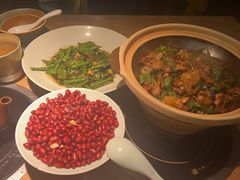 -吃饭皇帝大土家民族菜(正大广场店)