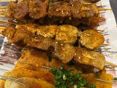 -亮亮烧烤(积玉桥总店)