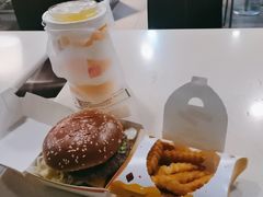 -麦当劳(深圳北站高铁店)