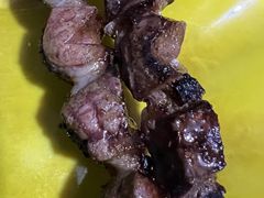 -烤肉小伙烤肉店