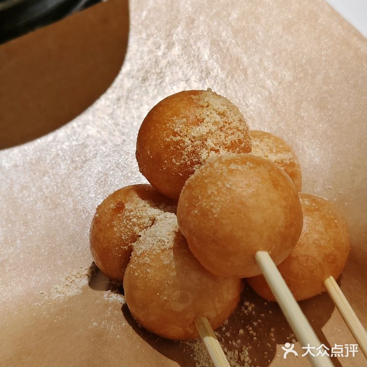 一间被湘菜耽误的甜品店