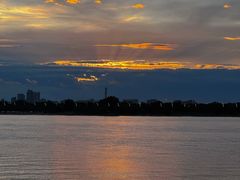 -人民防洪胜利纪念塔