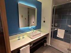 -珠海拱北口岸智选假日酒店