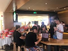 -星巴克(广州中华广场B1层店)
