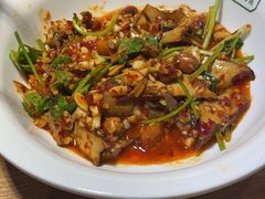 -费大厨辣椒炒肉(万家丽一店)