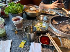 -红泥小火炉·东北泥炉烤肉(天一旗舰店)