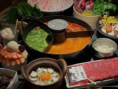 -三出山火锅(南京万象天地店)