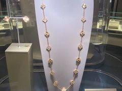 -梵克雅宝(国贸商城店)