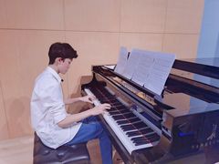 -柏斯音乐艺术中心·钢琴·吉他(世纪金源店)