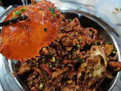 -凤凰路何眼镜香辣蟹(花果园店)