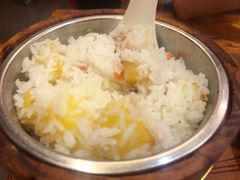 土豆焖饭-滇香肴·云南菜蒸汽石锅鱼(云南北路店)