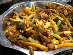 干锅牛蛙-馋嘴蛙火锅