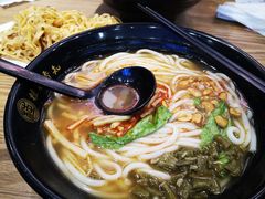 -桂在香知桂林米粉(红博中央公园店)