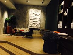 -和颐至尊酒店(上海徐家汇桂林公园地铁站店)
