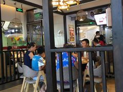 大堂-十八碗(海口吾悦广场店)