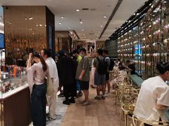 -VENCHI 闻绮(北京国贸商城店)