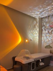 -美肤盾祛痘·问题肌头疗管理中心