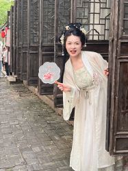 -一揽芳华汉服旗袍体验馆(拙政园店)
