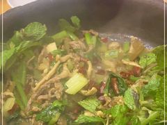 -榕江牛瘪牛肉火锅