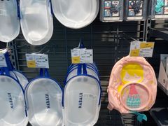 -迪卡侬(西三旗店)