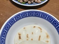 -崇德楼水盆牛羊肉泡馍馆(文艺路店)