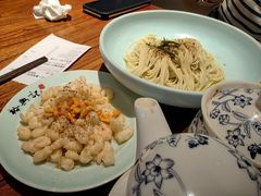 -裕兴记•蟹黄面馆(人民广场店)