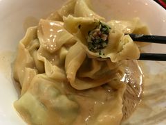 麻酱冷馄饨-潘国仙耳光馄饨(黄家阙路店)