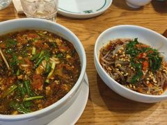 招牌小锅米线-一坐一忘云南菜(嘉里中心店)