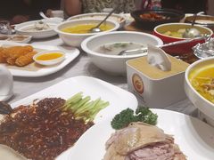 -梅利汴京烤鸭•开封豫菜地标店(铁北街店)