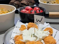 -W COLLECTIVE  DESSERT SHOP
