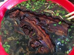 -小龙大肉面馆