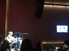 -TZ House音乐现场(来福士中心店)