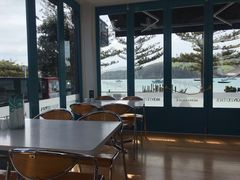 -Bully Hayes Restaurant & Bar