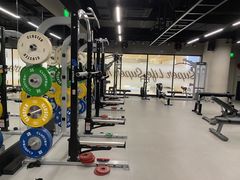 -超级猩猩健身·私教(上海体育场店)