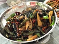 -天天向上素食餐厅(五台山店)