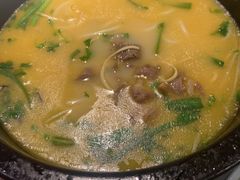 -妈妈故事米线(市府恒隆店)