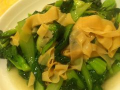 -鹿港小镇经典老上海菜(长乐路店)