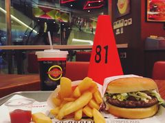 -FATBURGER 特富客汉堡(外交公寓店)