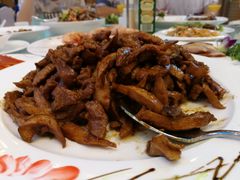 -汇泉王朝大饭店