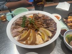 -潮界(LU·ONE凯德晶萃广场店)