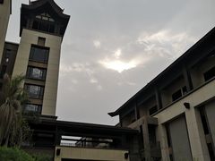 -清远熹乐谷温泉度假酒店