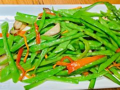 五彩花菇荷兰豆-云海肴·汽锅鸡·云南菜(高德置地店)