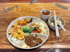 -素满香·食养自助(建邺万达店)