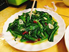 -炕锅羊肉土火锅面片大王