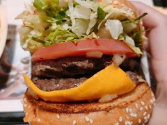 -The Habit Burger Grill 哈比特汉堡(复兴soho店)