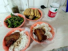 -咱家王新国把子肉(县东巷店)