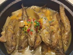 鲜椒憨巴鱼-雅和生态渔庄·宜城锅巴饭(龙灵山公园店)