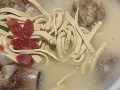 -小骨煲金华砂锅(转塘金街美地店)