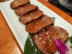 厚切牛舌-魔丼屋(日月光店)