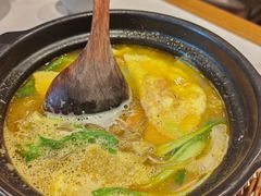 蟹黄三鲜砂锅-馋三尺蟹粉小笼(人民广场店)